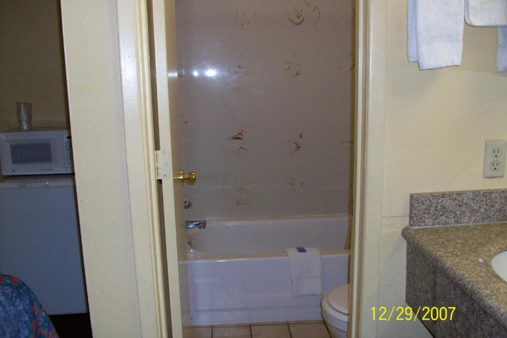 Economy Inn Farmington Quarto foto